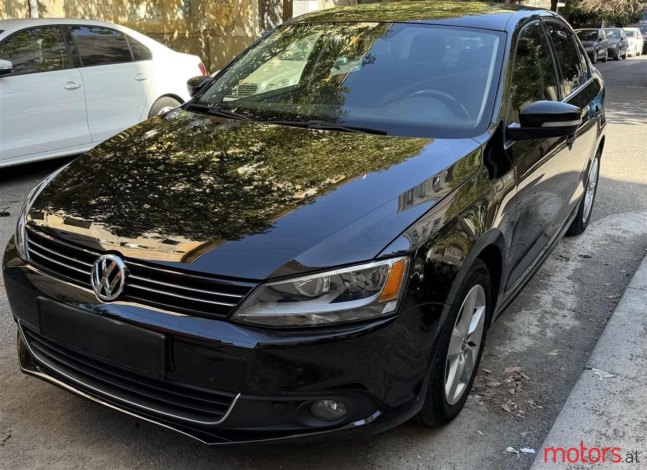 2014' Volkswagen Jetta photo #1