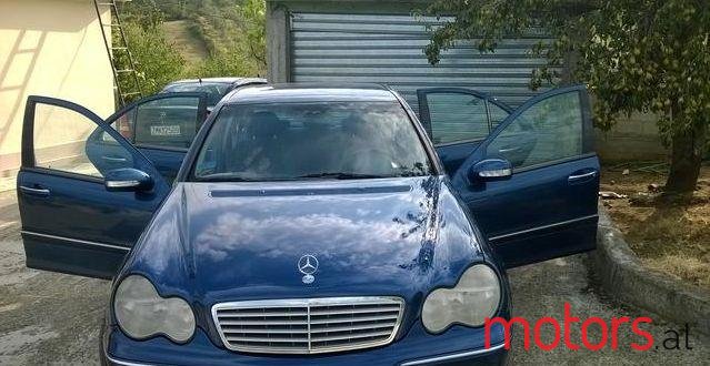 2001' Mercedes-Benz C-Class photo #1