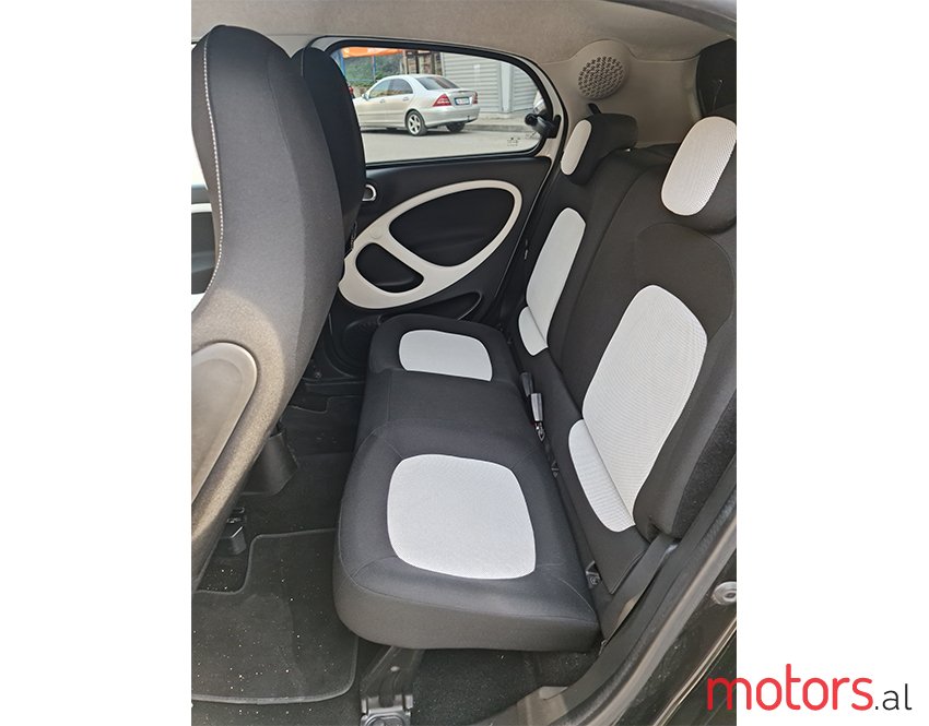 2017' Smart Forfour photo #6