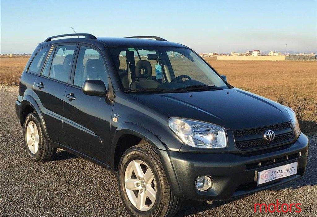 2005' Toyota RAV4 photo #1