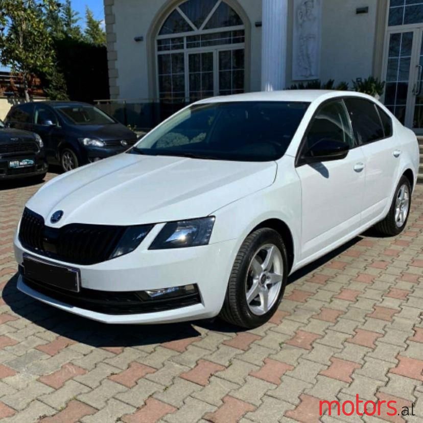 2017' Skoda Octavia photo #1