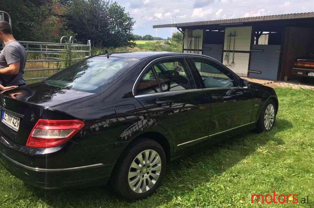 2009' Mercedes-Benz C 220 photo #1