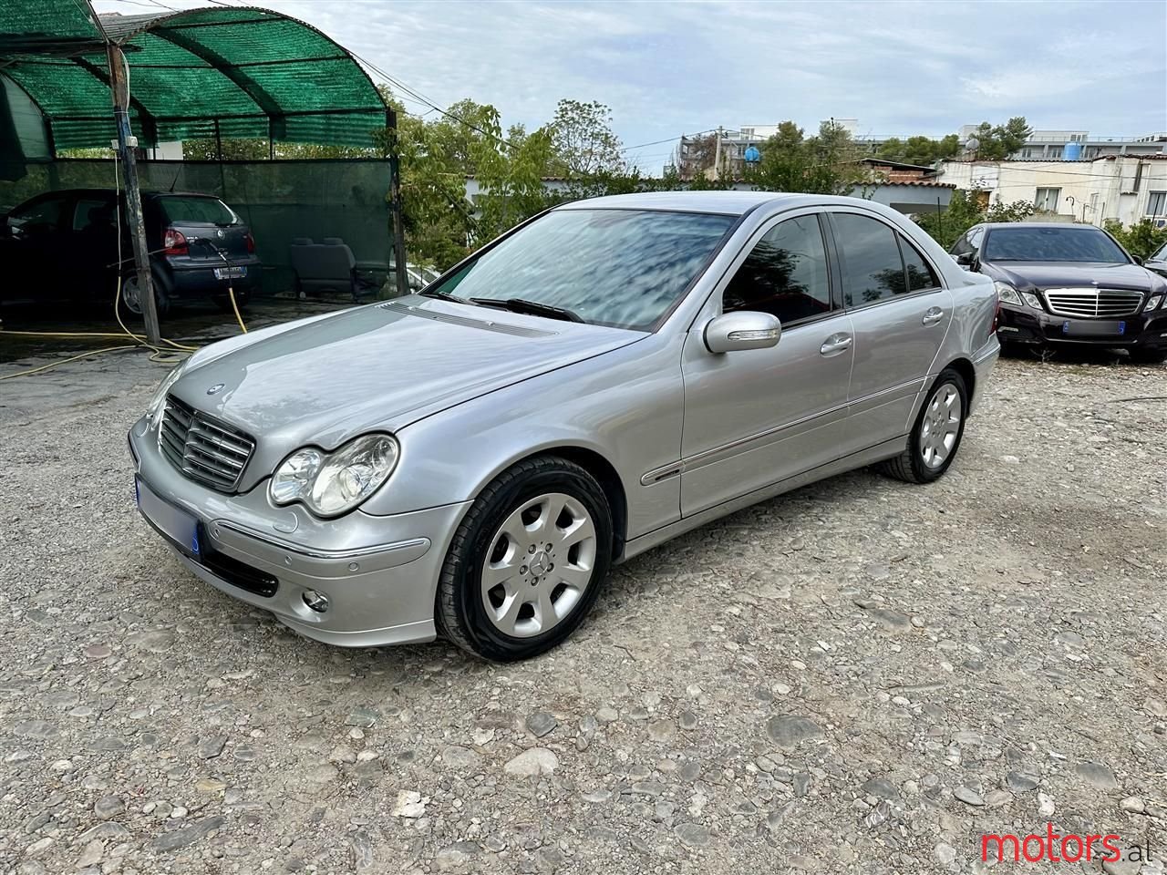 2004' Mercedes-Benz C 180 photo #2