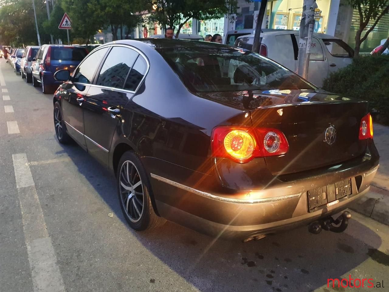 2008' Volkswagen Passat photo #5