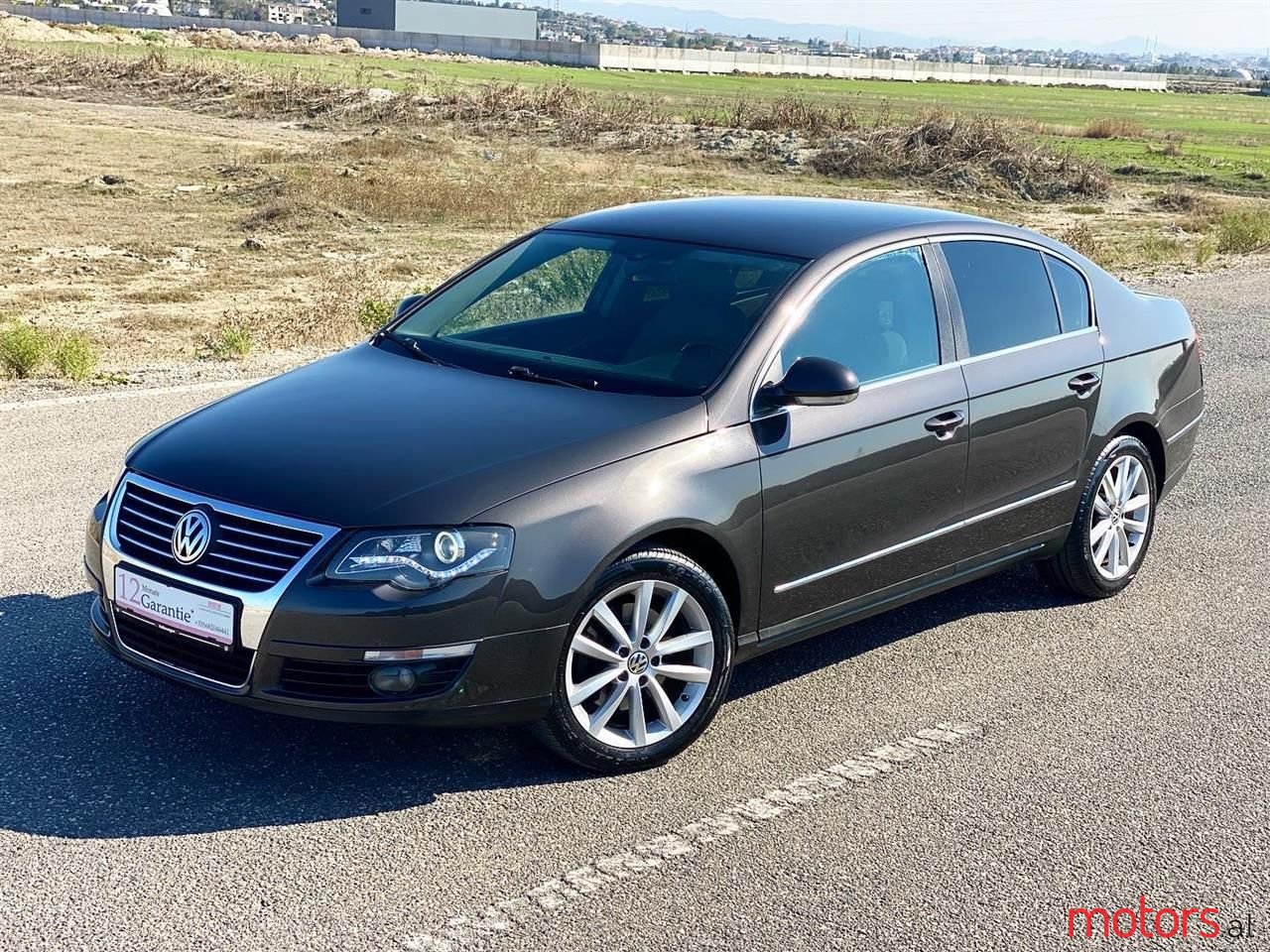 2006' Volkswagen Passat photo #1