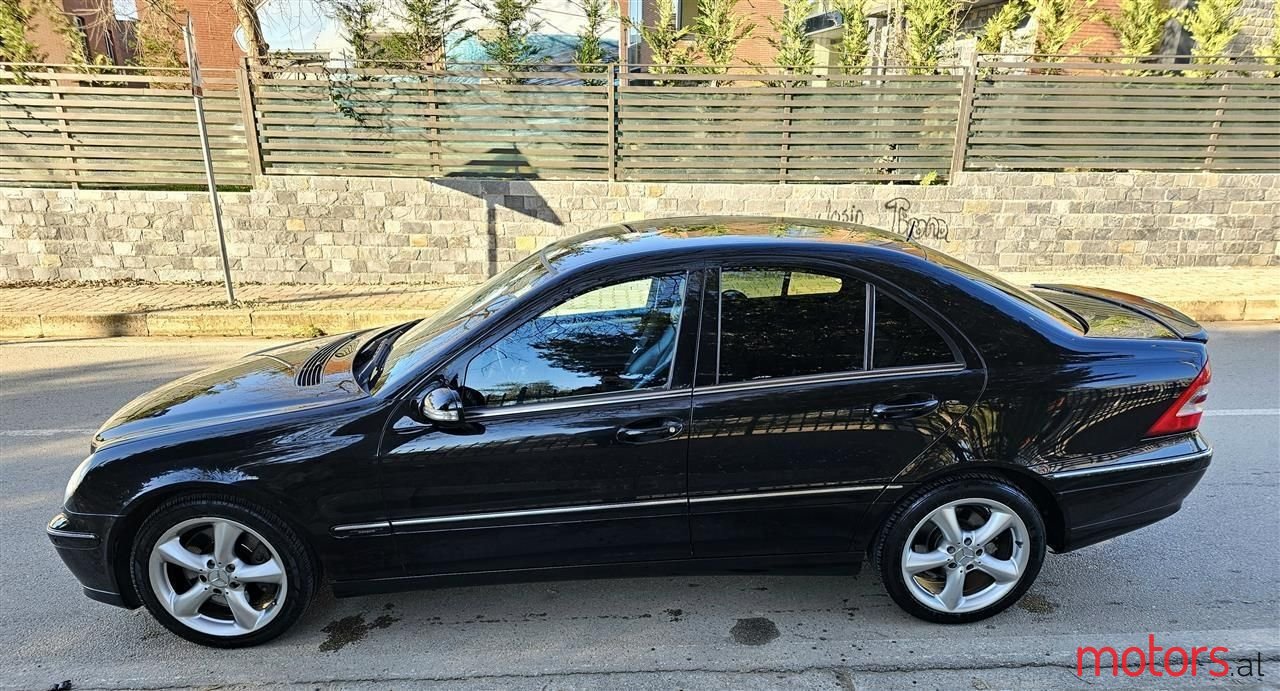 2005' Mercedes-Benz 230 photo #6