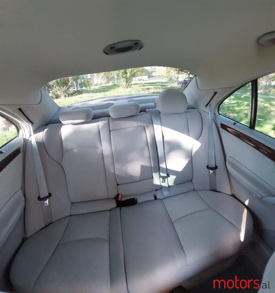 2003' Mercedes-Benz C 180 photo #3