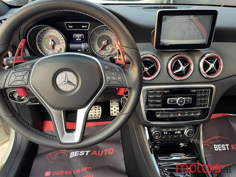 2014' Mercedes-Benz CLA 200 photo #4