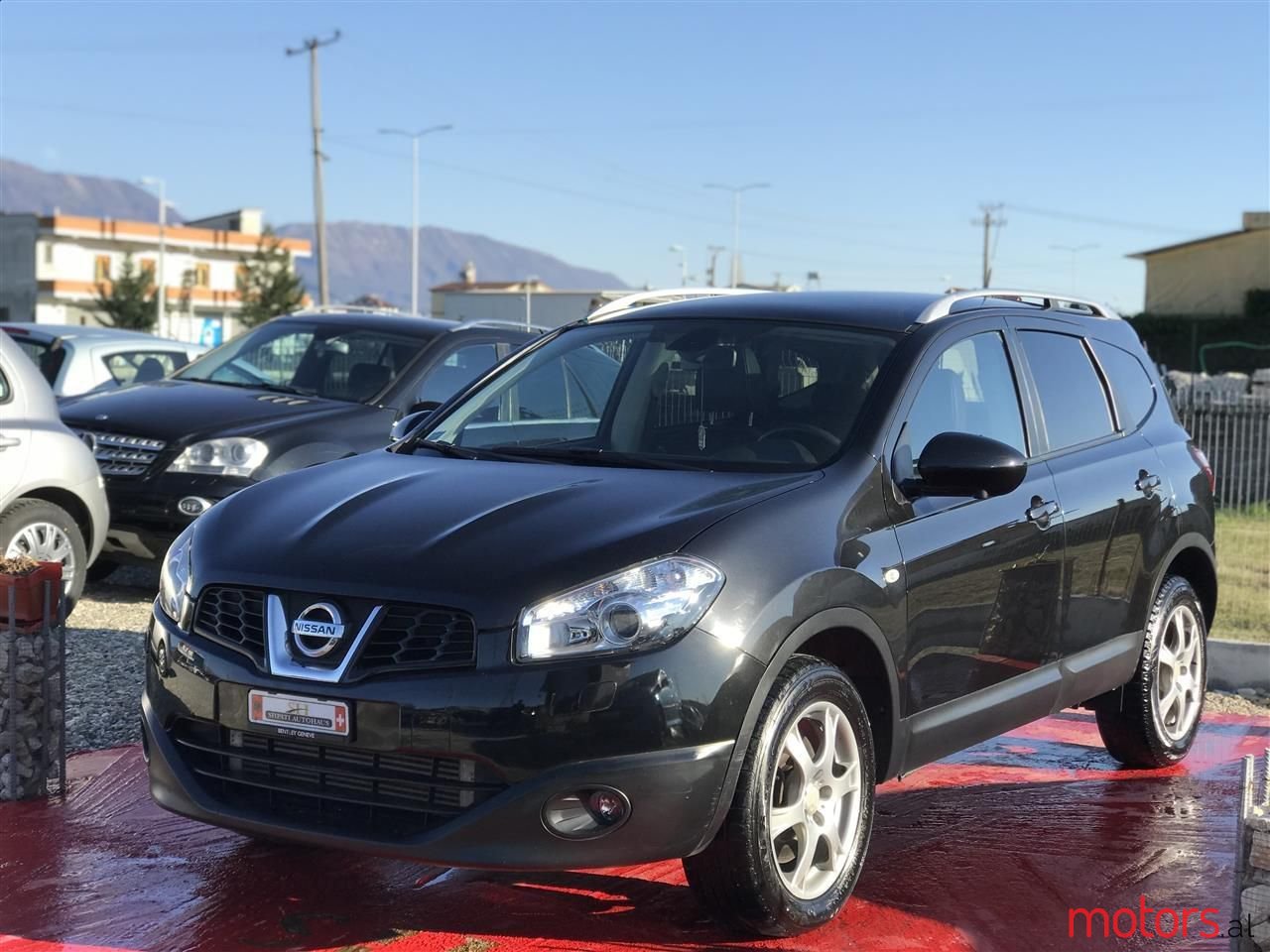 2012' Nissan Qashqai photo #1