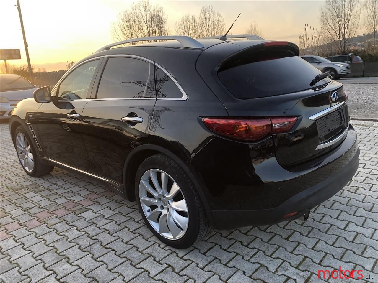 2013' Infiniti FX photo #3