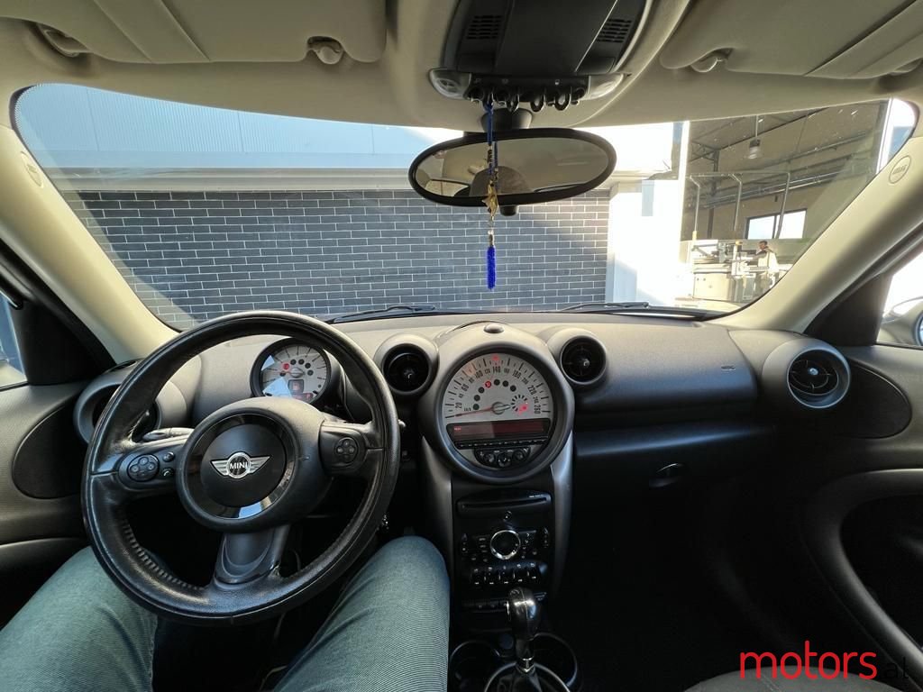 2012' MINI Countryman photo #2