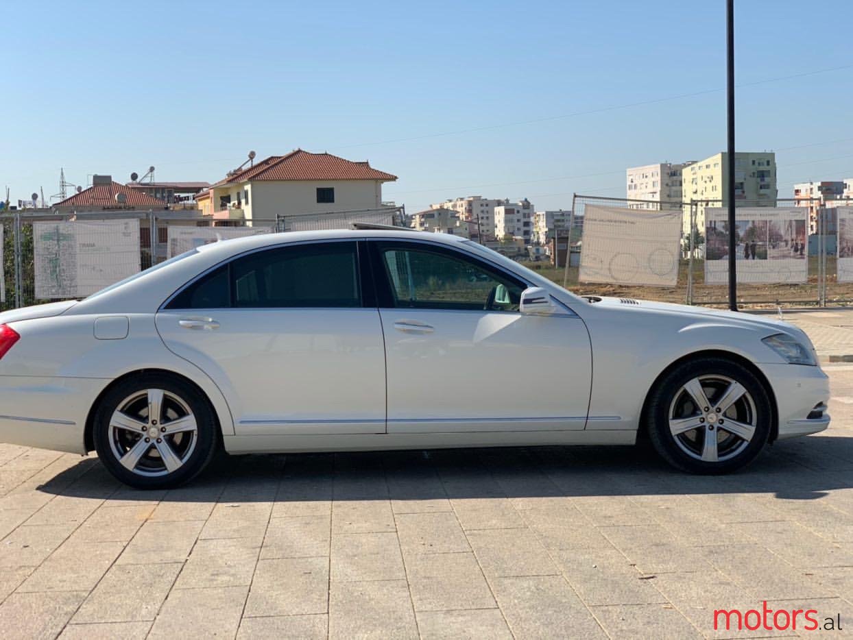 2011' Mercedes-Benz S 350 Longo photo #5