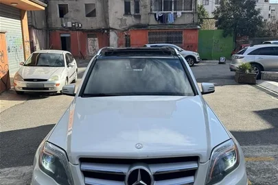 2014' Mercedes-Benz GLK 250