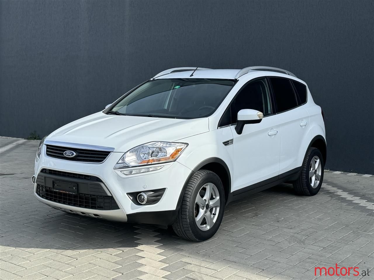 2010' Ford Kuga photo #1