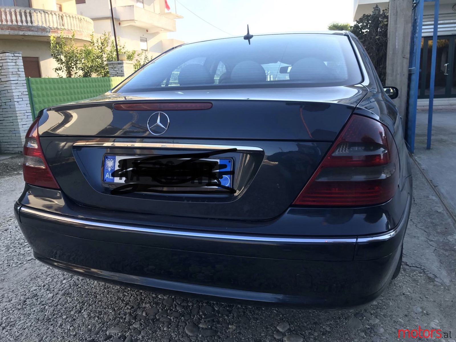 2003' Mercedes-Benz E-Class photo #3