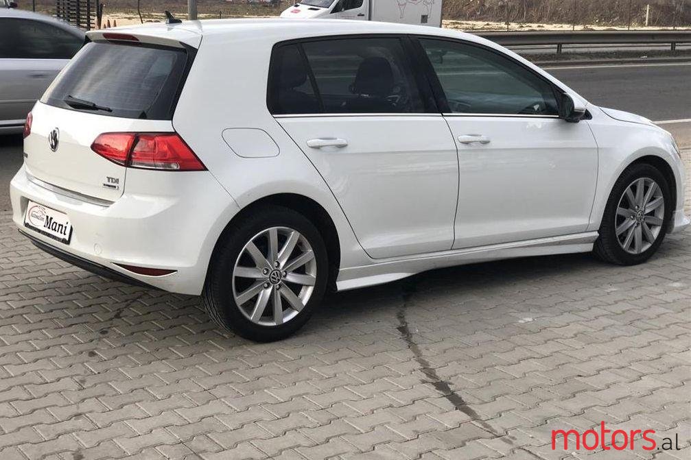 2014' Volkswagen Golf photo #1