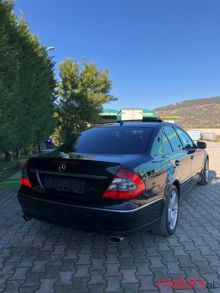 2007' Mercedes-Benz E 320 photo #4