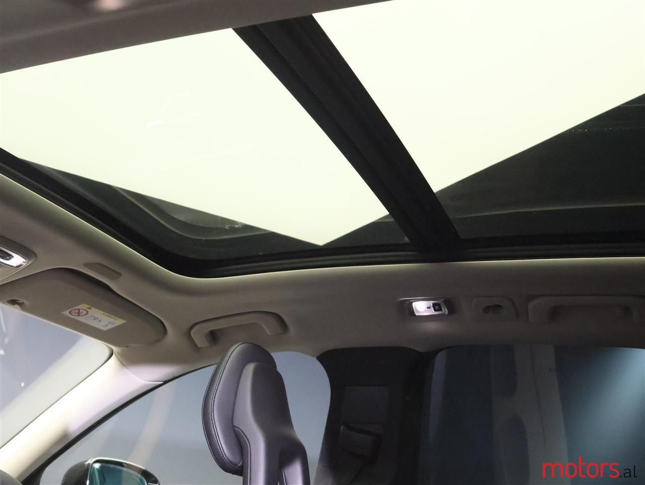2018' Volvo Xc 60 photo #3