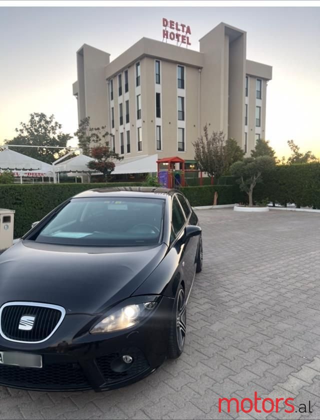 2008' SEAT Leon photo #6