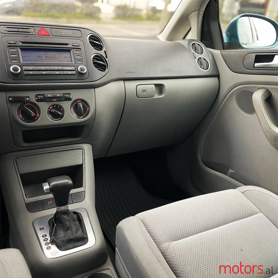 2007' Volkswagen Golf Plus photo #6