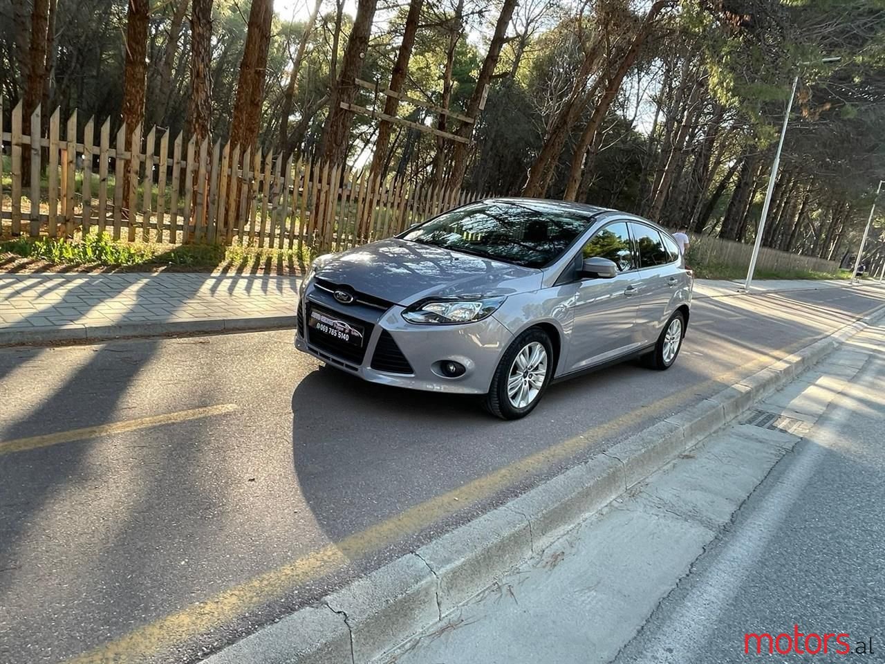 2011' Ford Focus photo #1