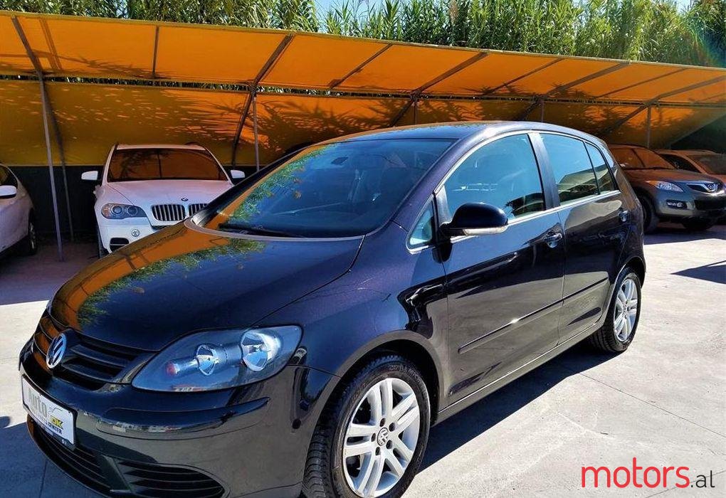 2005' Volkswagen Golf Plus photo #2