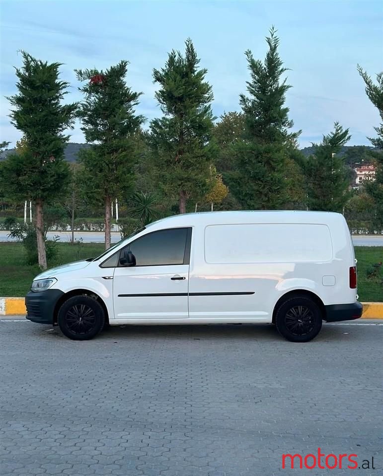 2016' Volkswagen Caddy photo #6