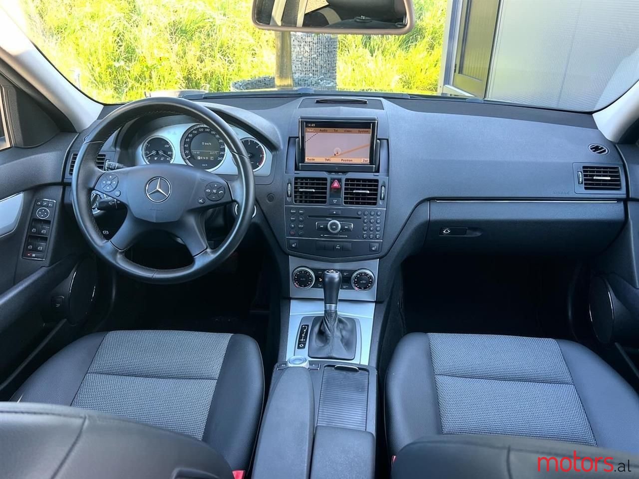 2009' Mercedes-Benz C 220 photo #6