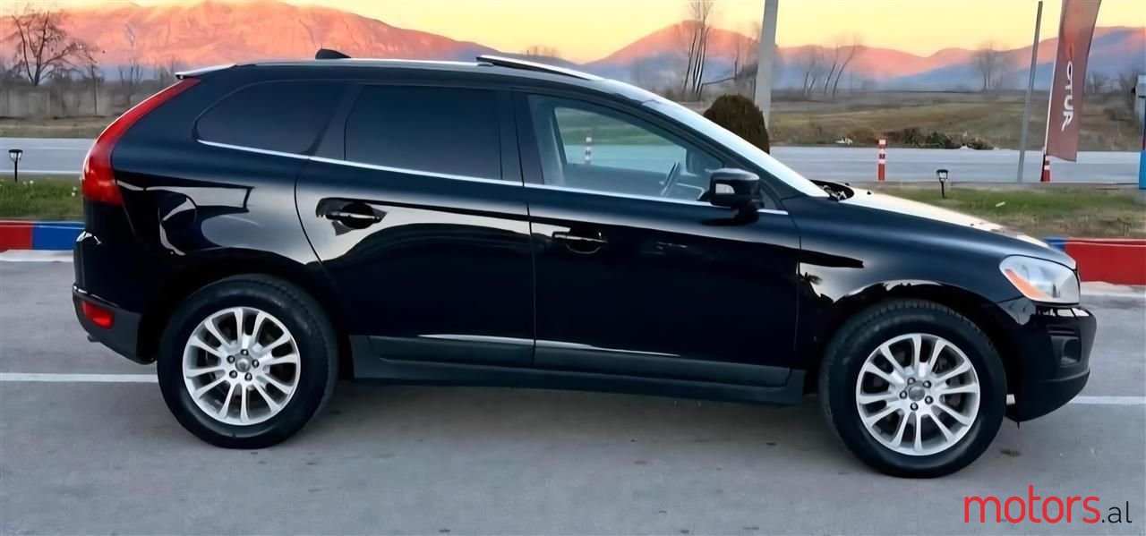 2011' Volvo Xc 60 photo #3