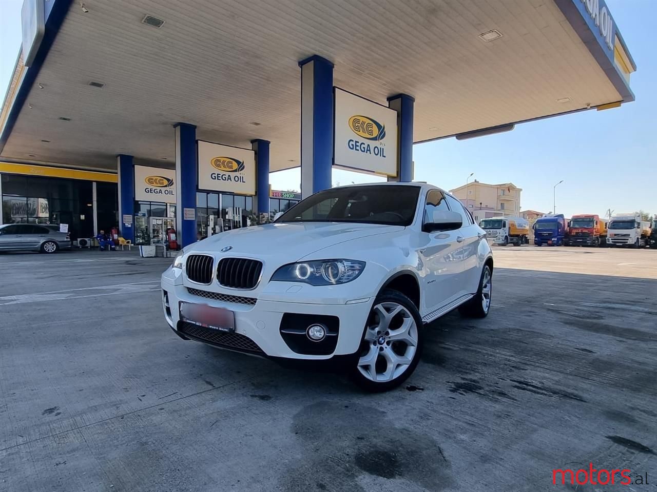 2010' BMW X6 photo #5