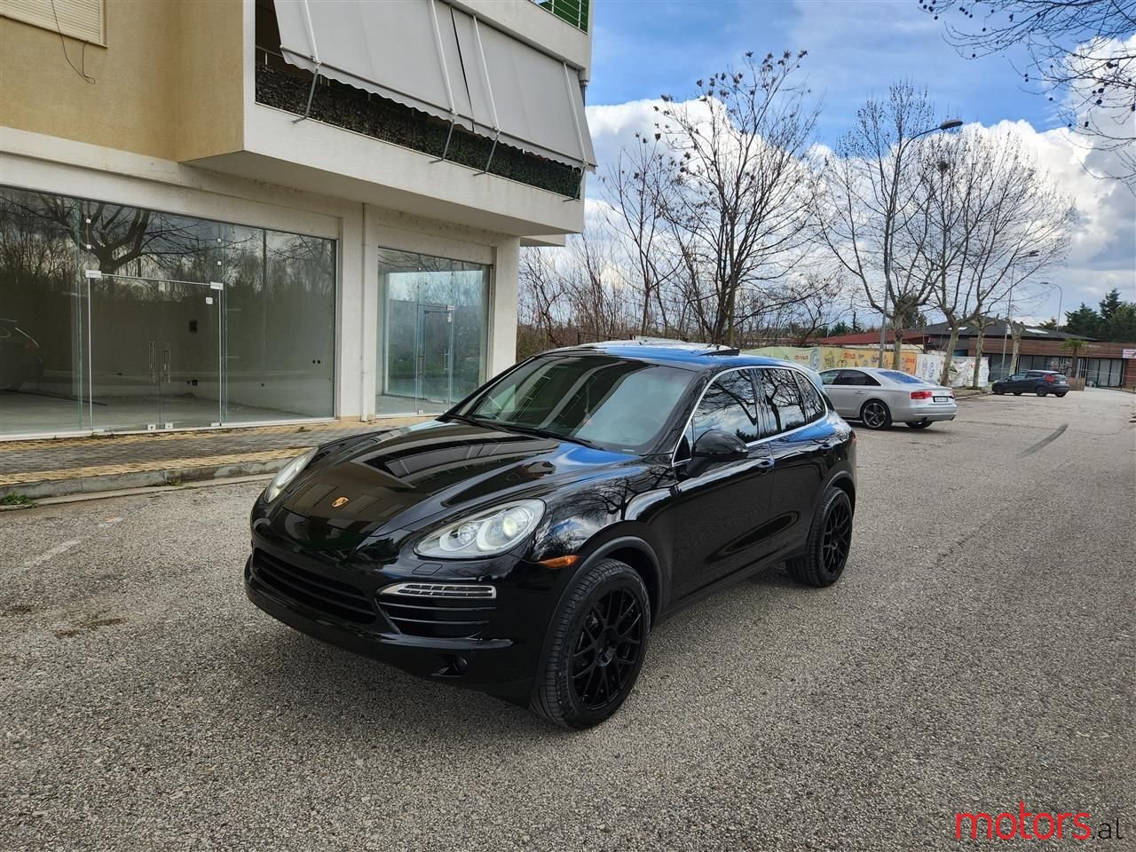 2014' Porsche Cayenne photo #2