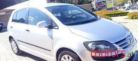 2005' Volkswagen Golf Plus photo #2