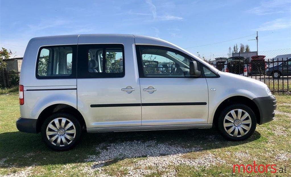 2007' Volkswagen Caddy photo #4