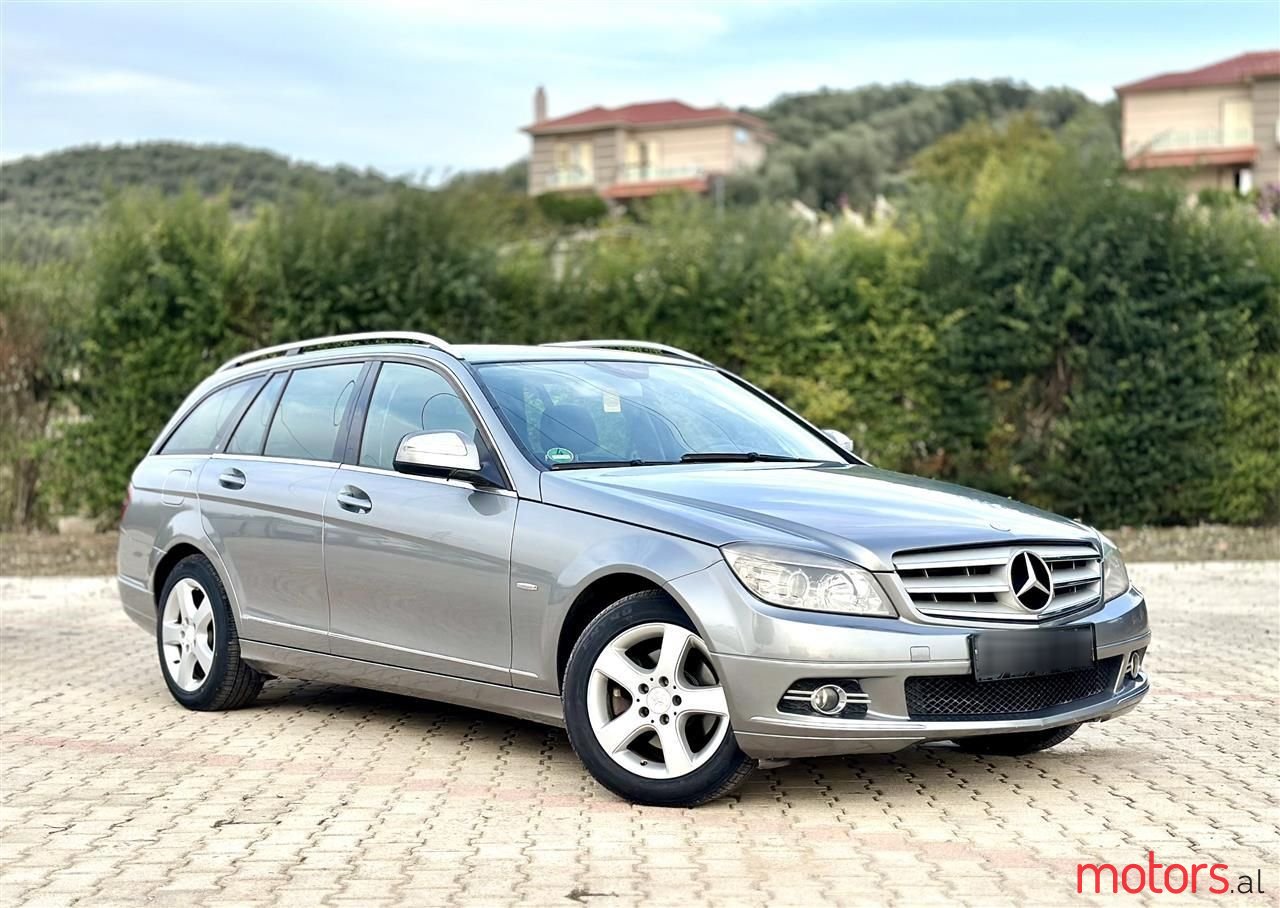 2008' Mercedes-Benz C 220 photo #1