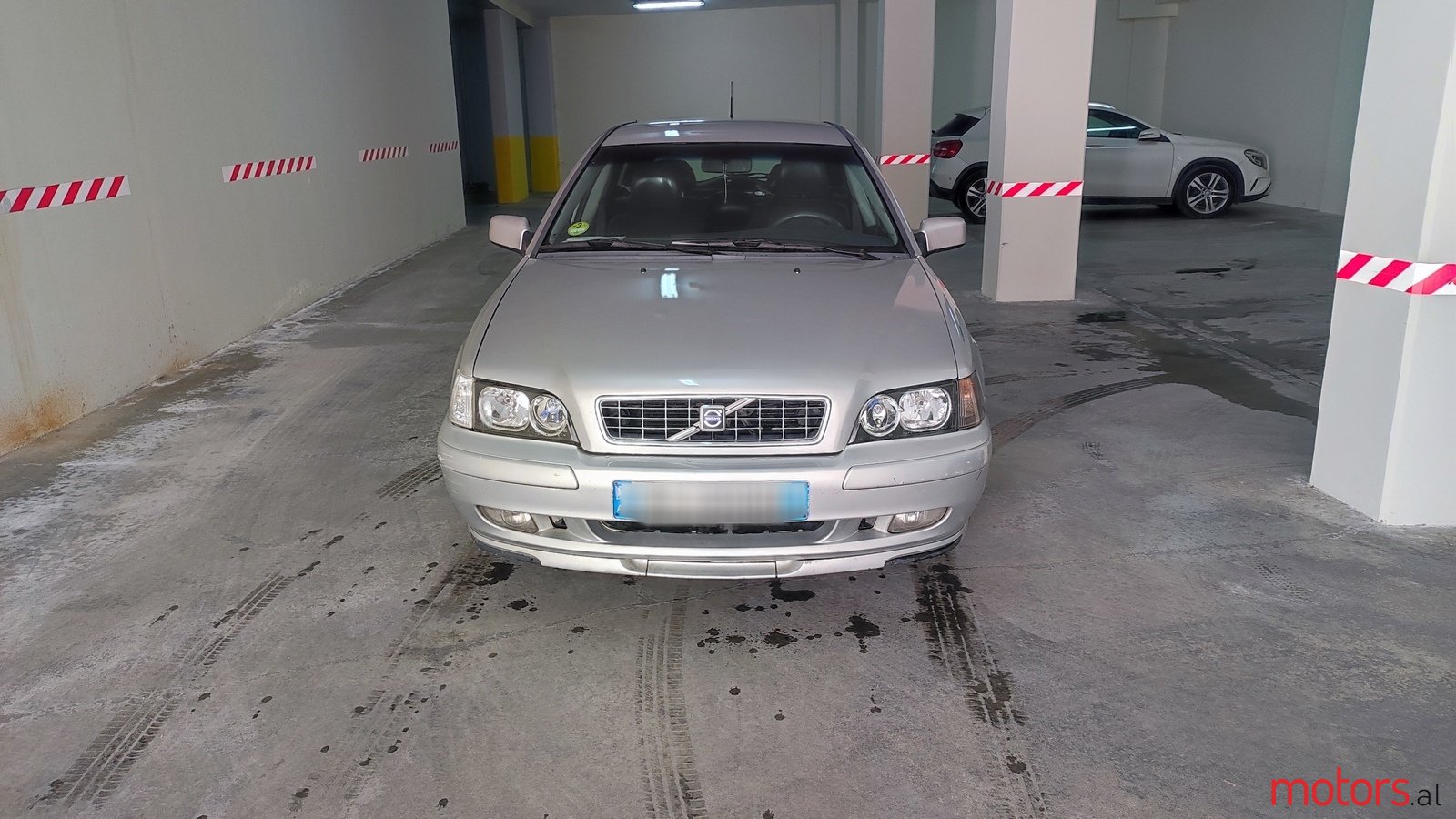 2004' Volvo V40 photo #5