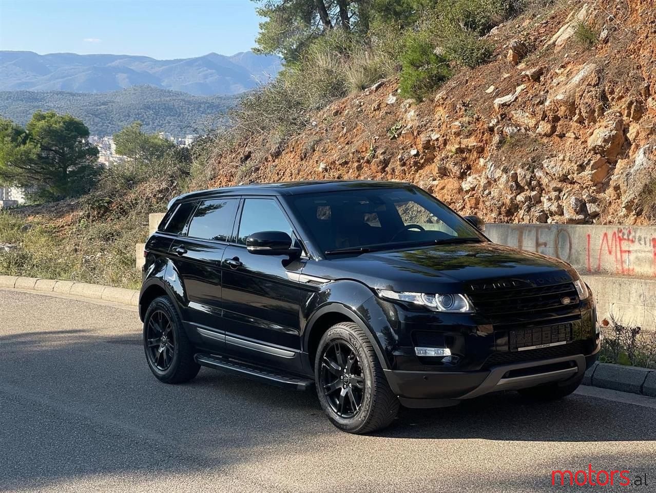 2012' Land Rover Range Rover Evoque photo #1