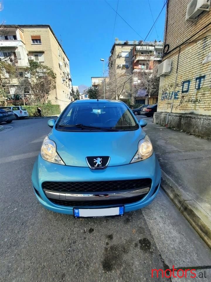 2011' Peugeot 107 photo #1