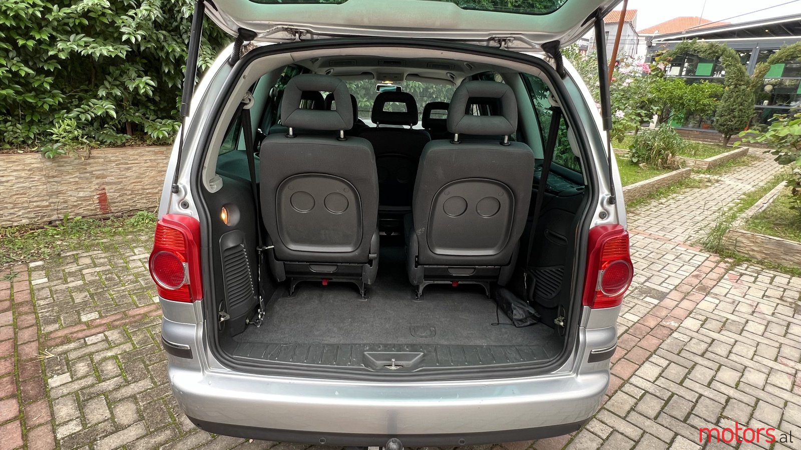 2005' Volkswagen Sharan photo #6