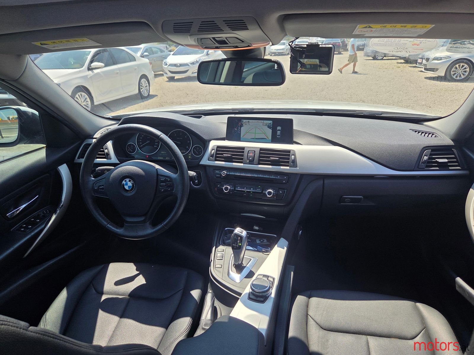 2015' BMW 320 photo #5