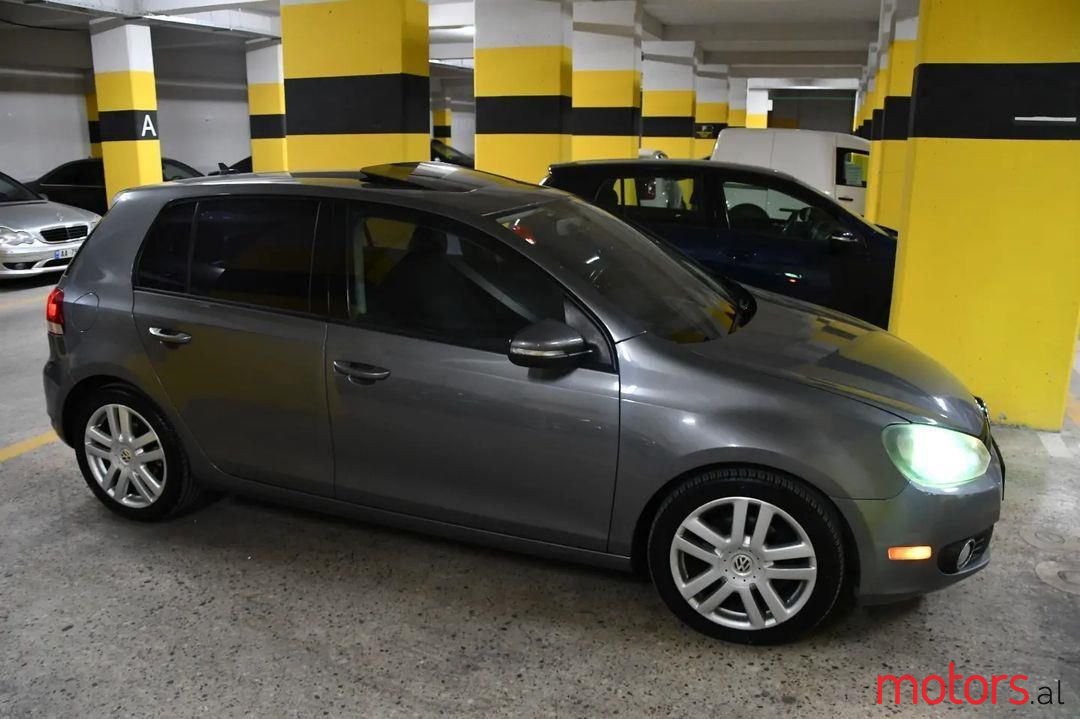 2013' Volkswagen Golf photo #2