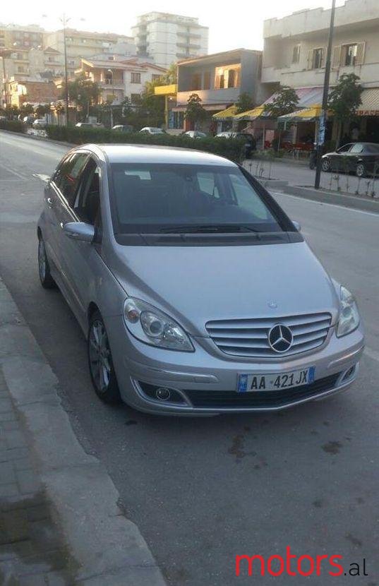2006' Mercedes-Benz B 200 photo #1