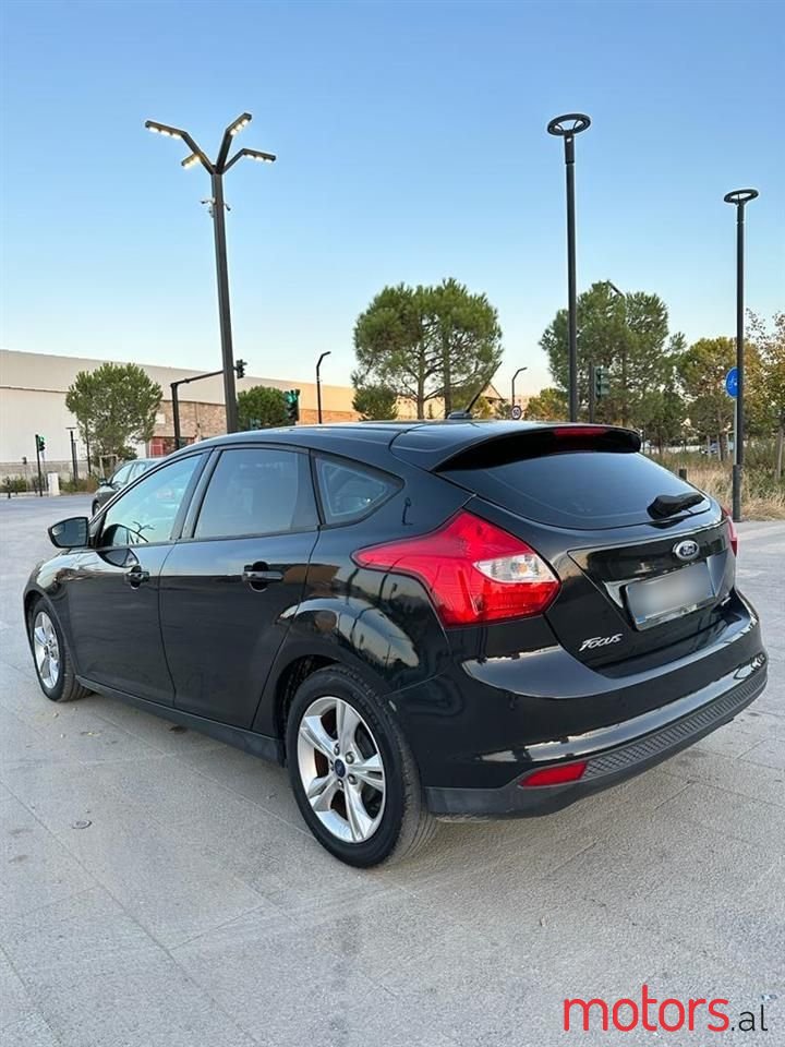 2012' Ford Focus photo #4