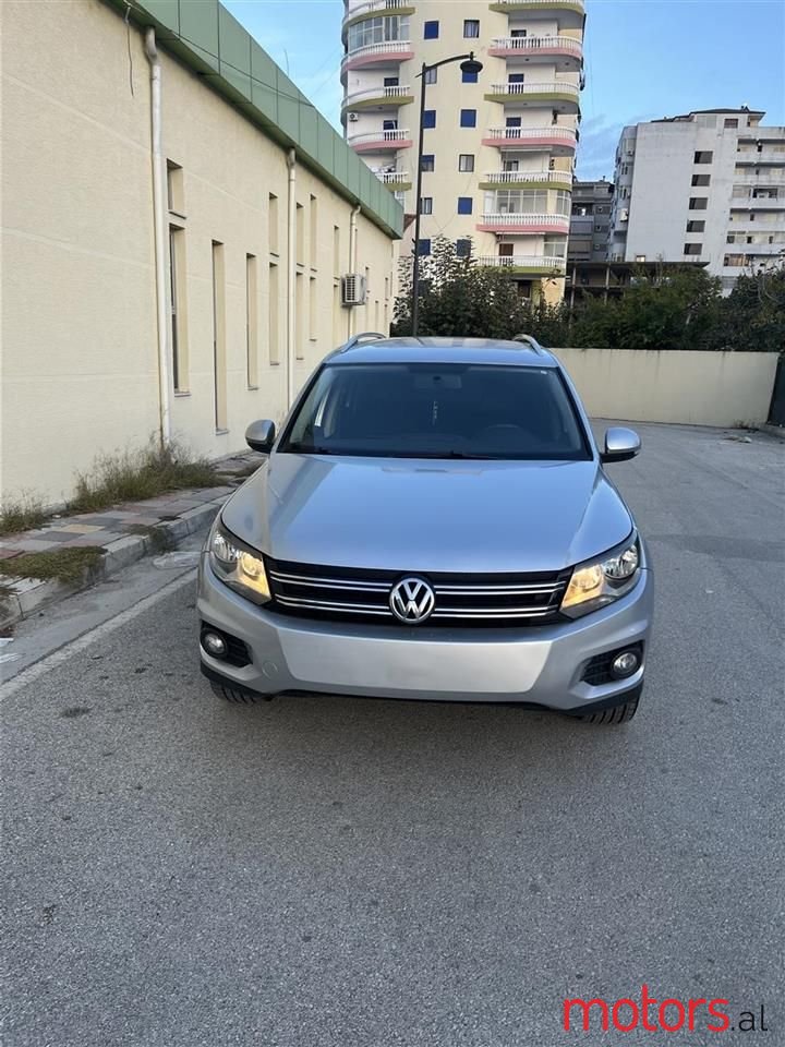 2014' Volkswagen Tiguan photo #6