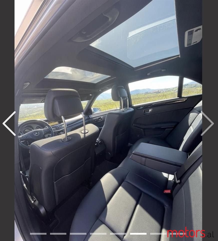 2011' Mercedes-Benz E 350 photo #5