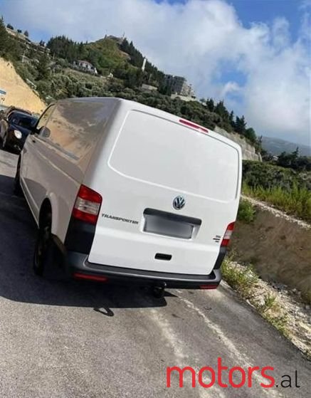 2015' Volkswagen T5 Transporter photo #4