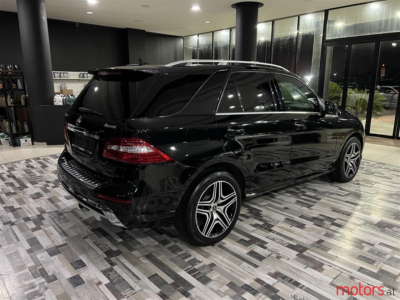 2013' Mercedes-Benz ML 55 AMG photo #5