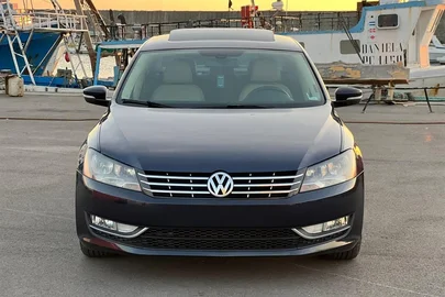 2012' Volkswagen Passat