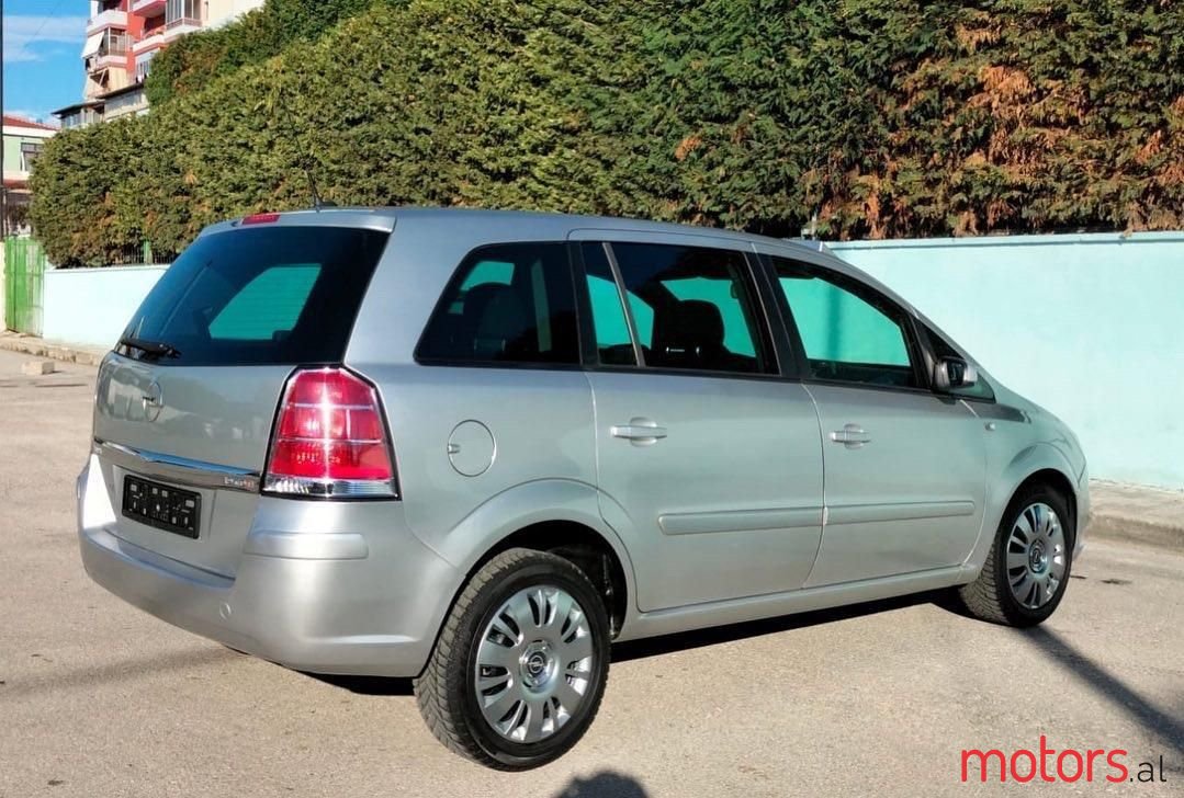 2008' Opel Zafira photo #5