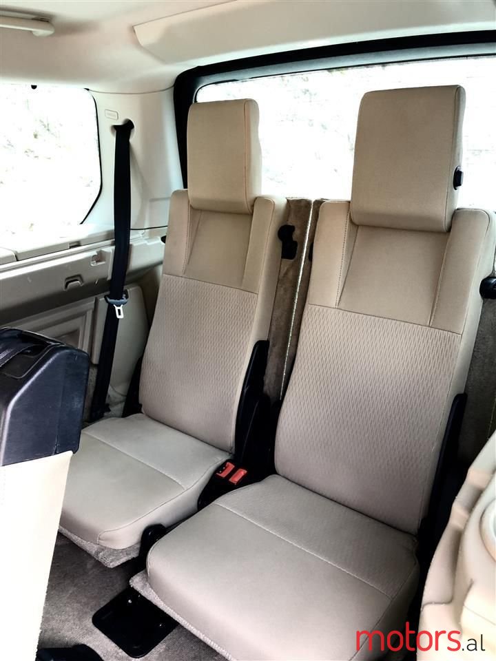 2010' Land Rover Discovery photo #5