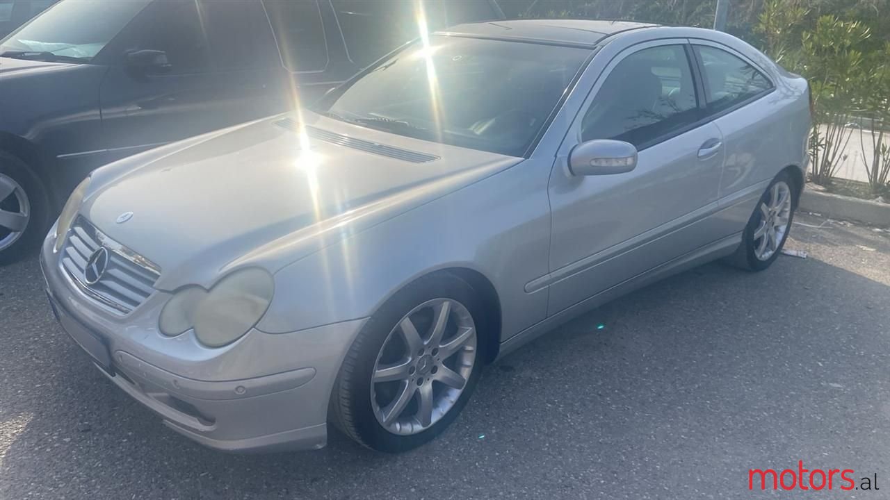 2001' Mercedes-Benz 230 photo #3